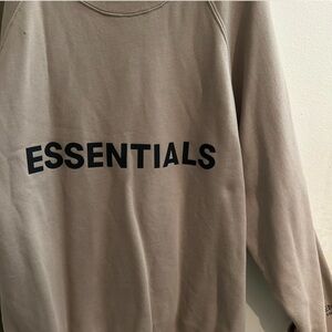 Fear of God Essentials Men's Grey crewneck Sz XL